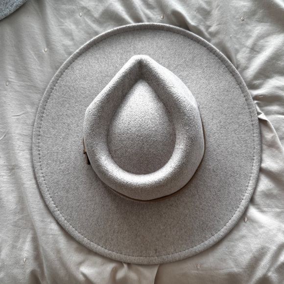 Beige Flat Brim Hat - Picture 3 of 3